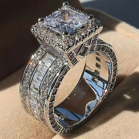 PRINCESS CUT  ETERNITY BRIDAL WEDDING RING - Picture 1 of 2